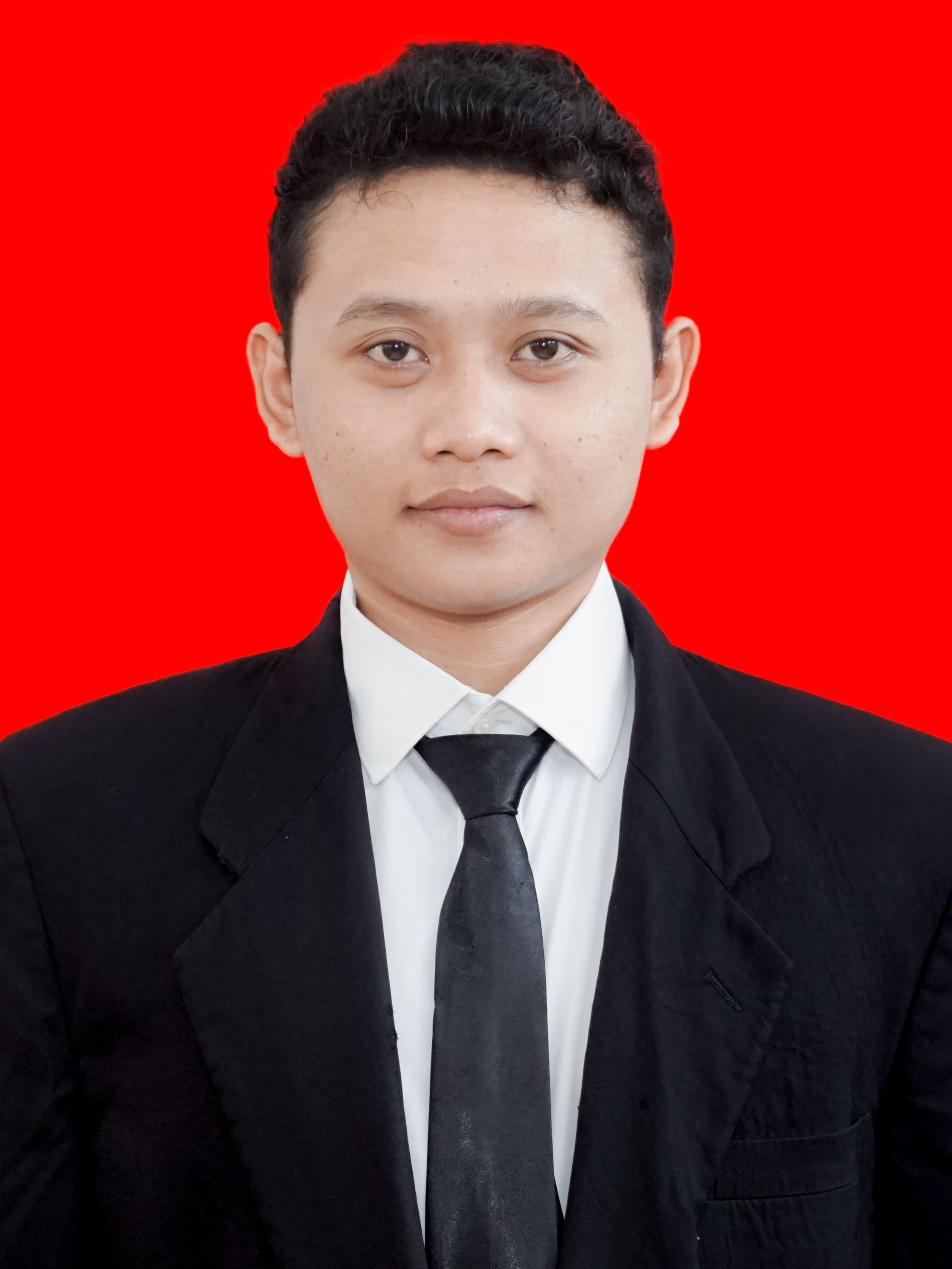 FAJAR QODIRI, S,H