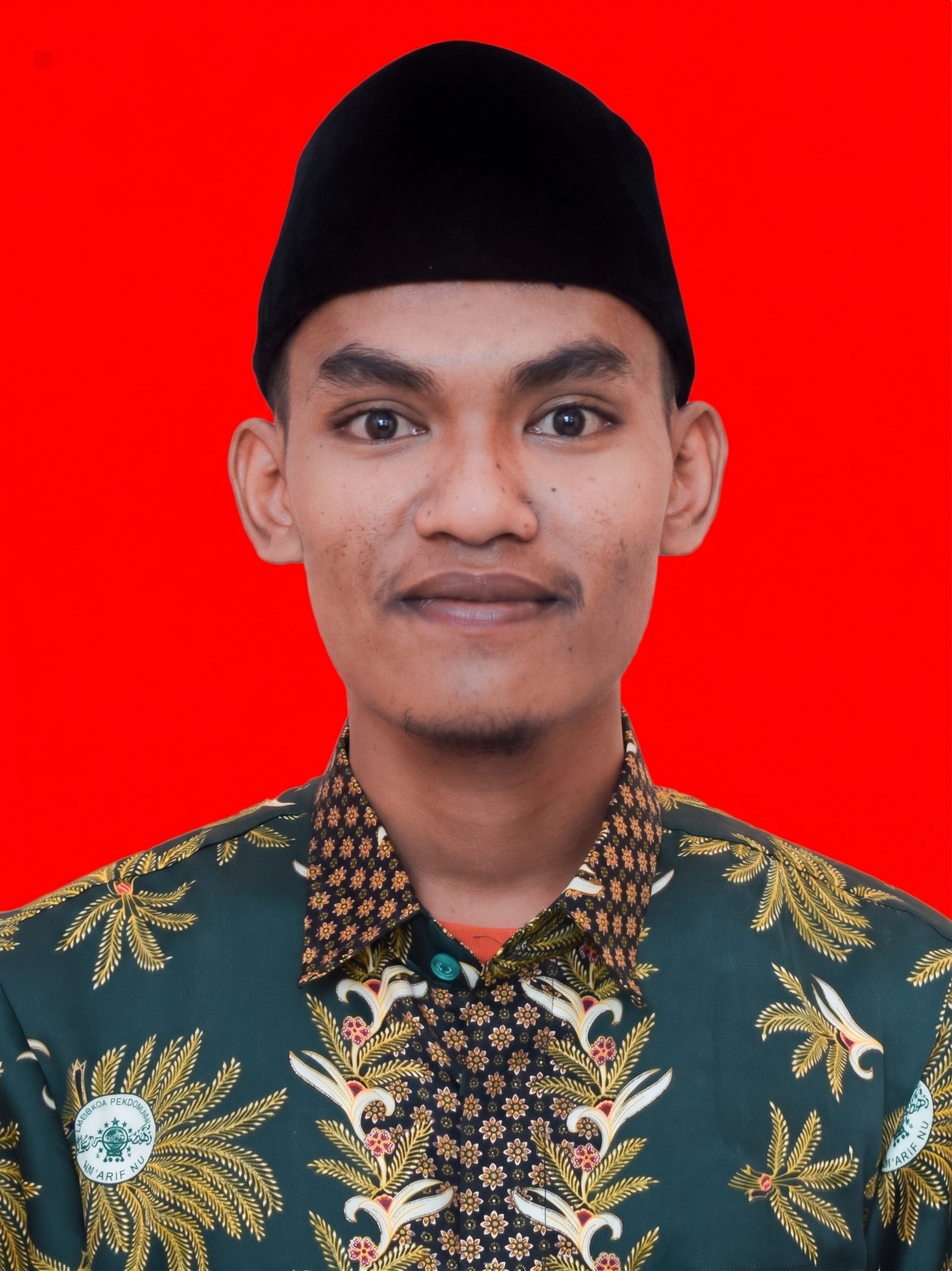AHMAD TAUFIQ, S.H